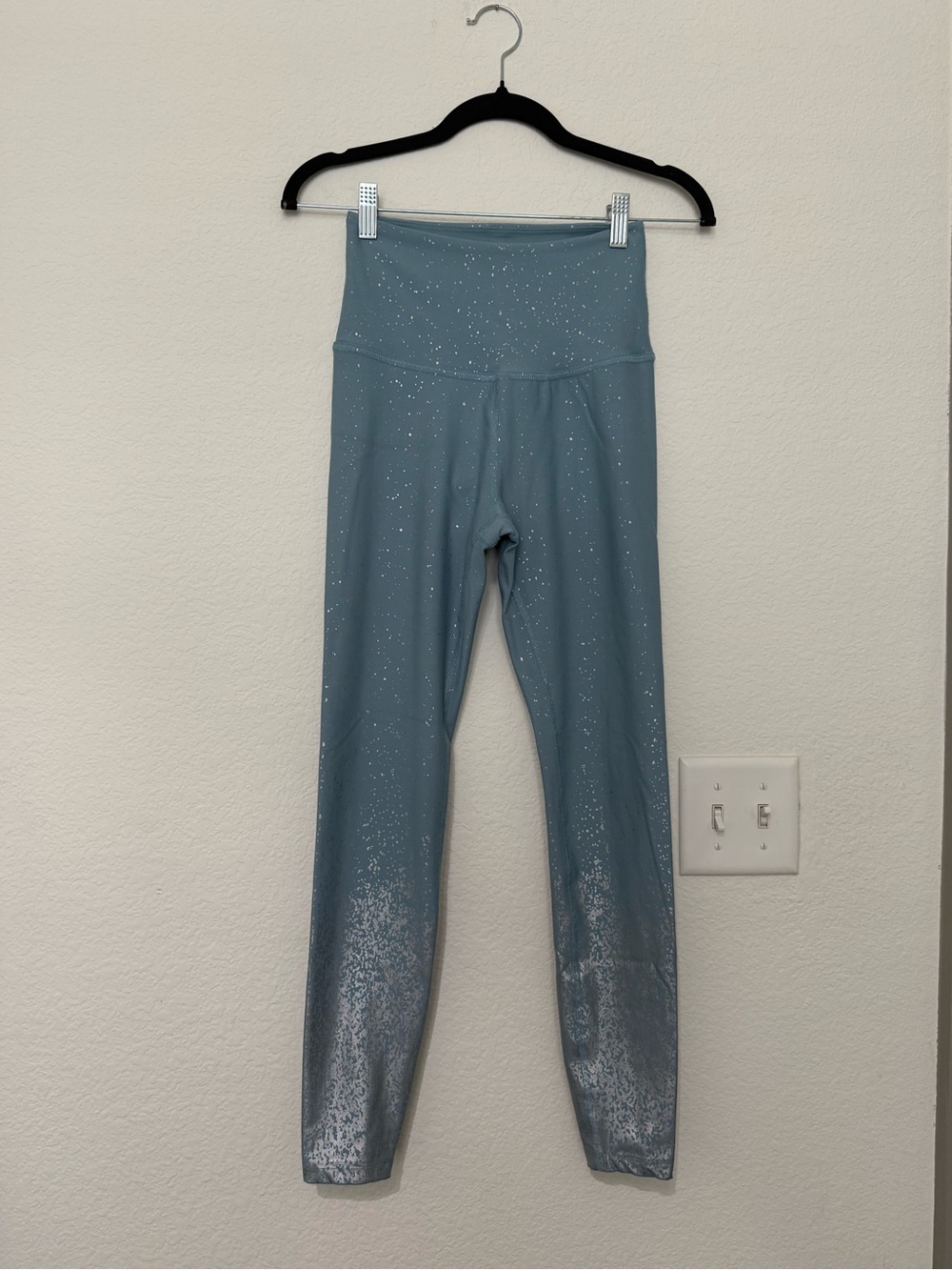 Beyond Yoga Alloy Ombré leggings
Serene Blue / Silver Speckle